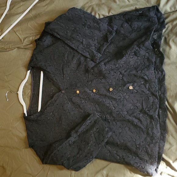 Black flower lace detailed button down blouse. - Picture 1 of 4